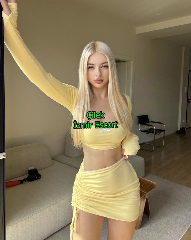 izmirescortcilek-3 İzmir Escort Çilek Olarak İster Otelde İster Evinizde Vip Escort Hizmeti Veriyorum
